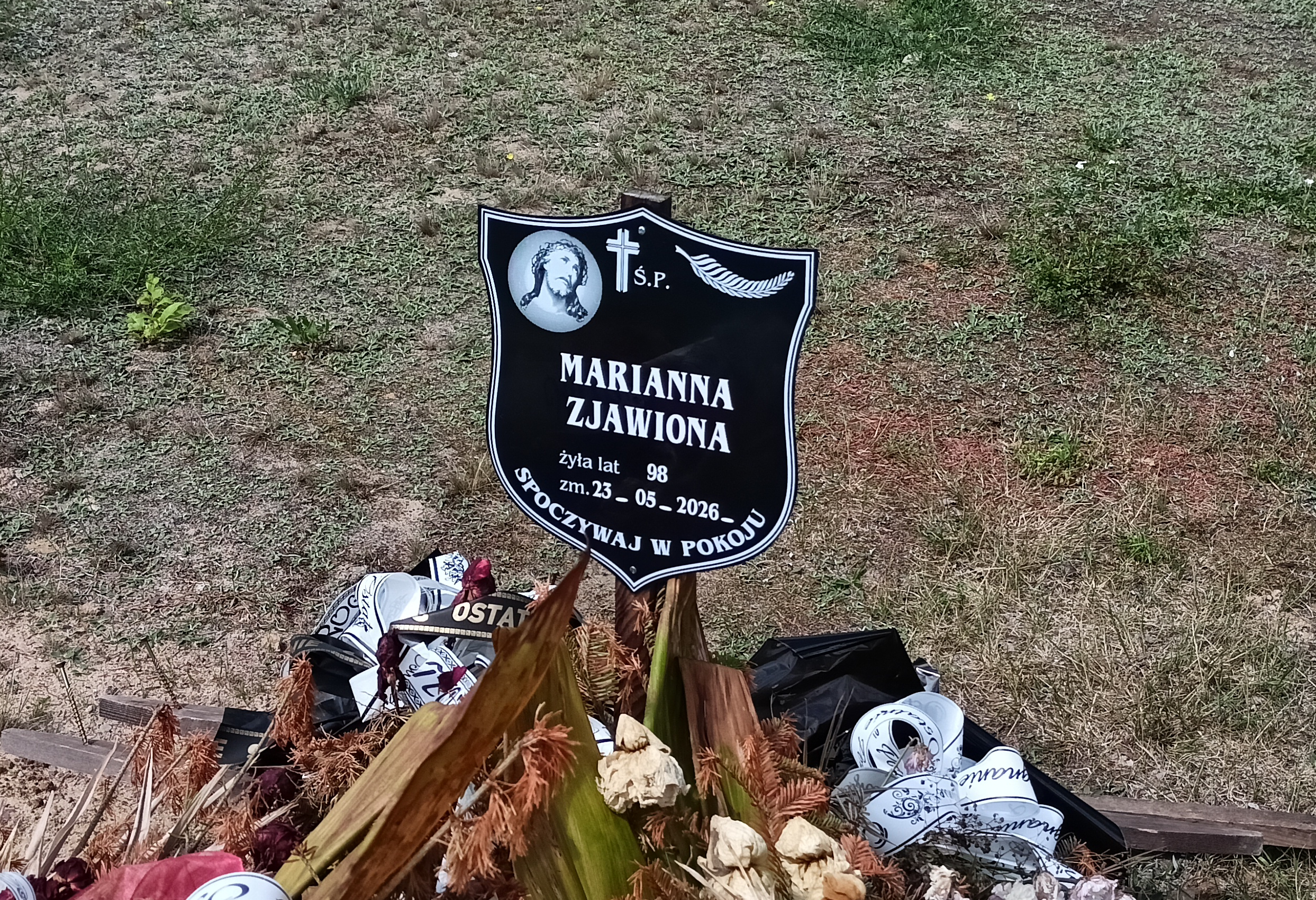Grób Marianna Zjawiona