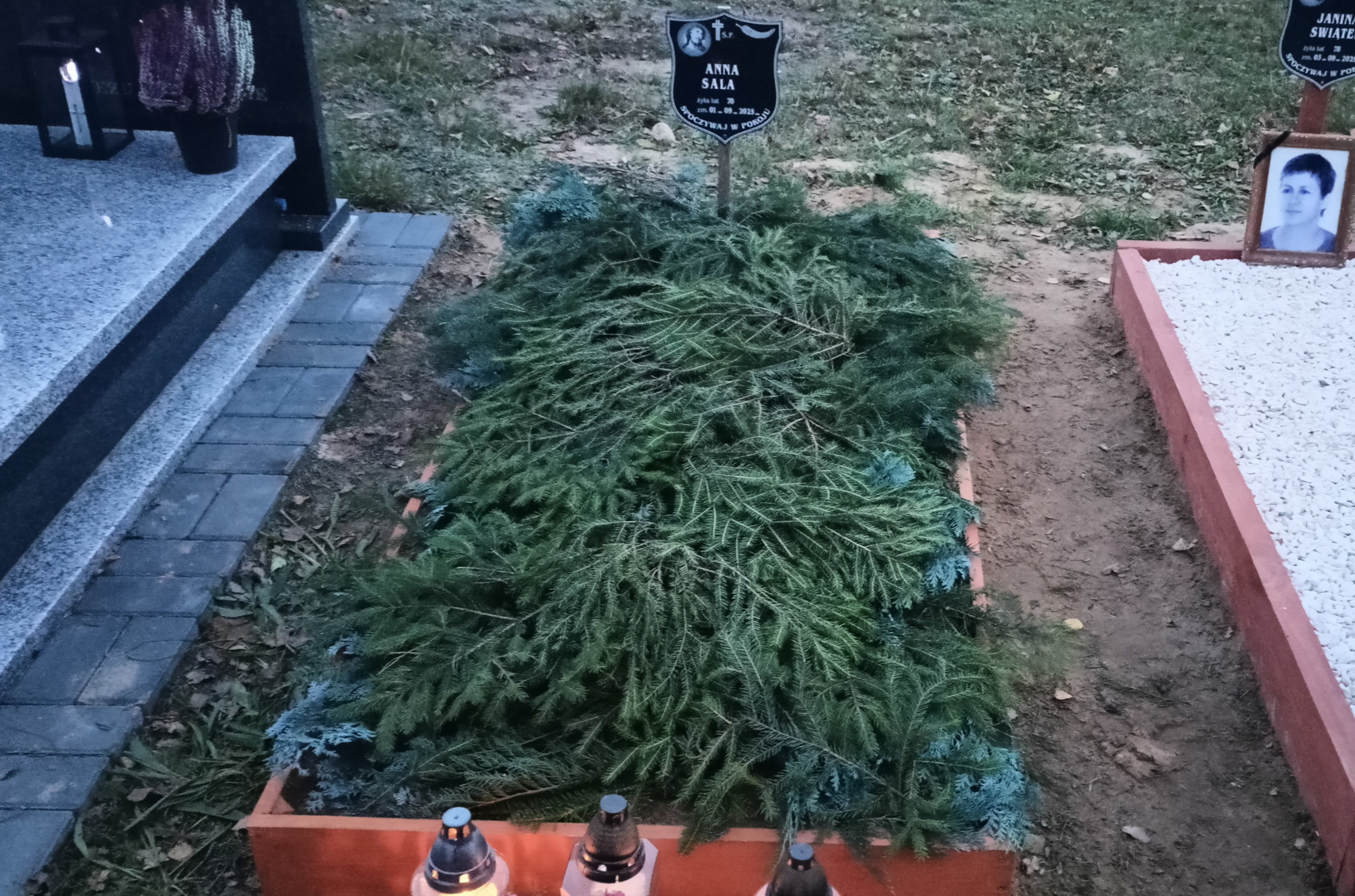 Grób Anna Sala
